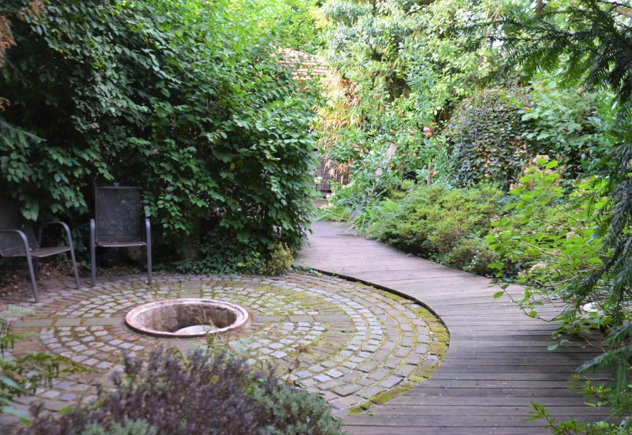 קרפלד Gaestezimmer Mit Garten In Fischeln מראה חיצוני תמונה
